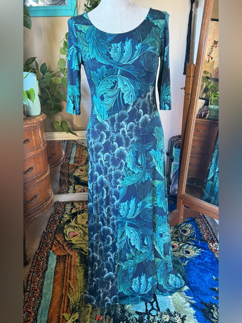 Soft Surroundings Nanette Dress in Gecko Leaf Tropical Green, small - Picture 6 of 15